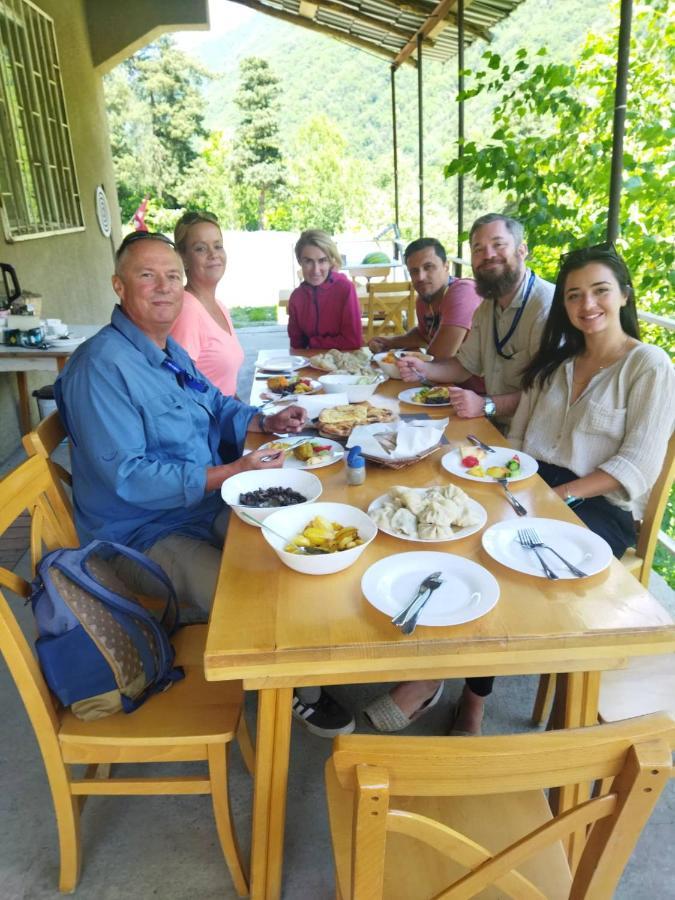Guesthouse Gama In Khevsureti Roshka Eksteriør billede